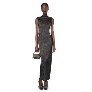 16ARLINGTON Black Luna Dress